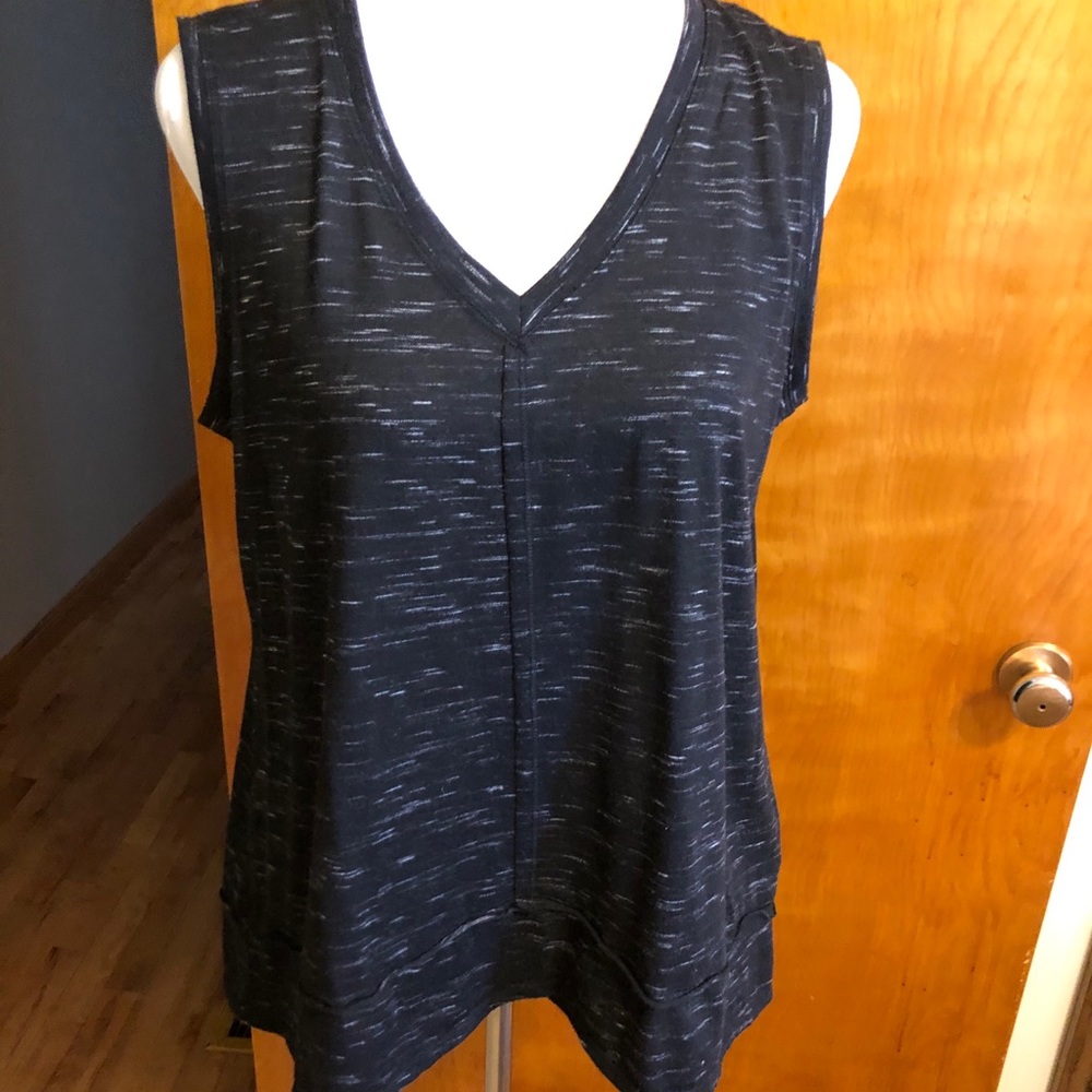 Style & Co sleeveless tee shirt